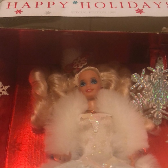 Happy Holidays Barbie 1989 - Picture 6 of 6